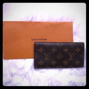 Louis Vuitton Monogram Checkbook Cover